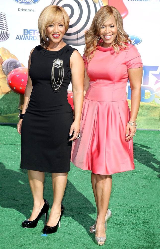 Mary Mary;<br>BET Awards 2011